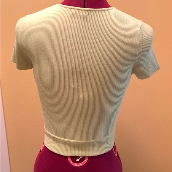 Artizia Little Moon All Tied Up Soft Green Ribbed Top - Picture 7 of 11